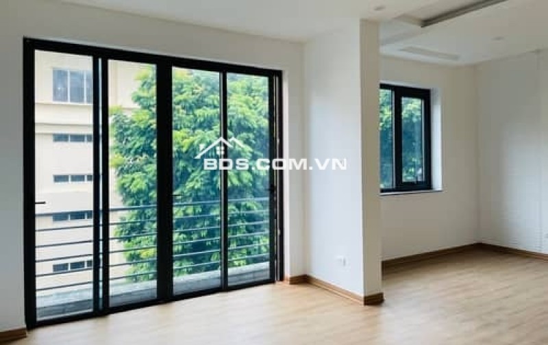 Bán Biệt Thự Liền Kề Cao Cấp Tại Cầu Giấy 4 Tầng 105m², Giá 24.2 Tỷ Nhiều Tiện Ích Sổ Đẹp